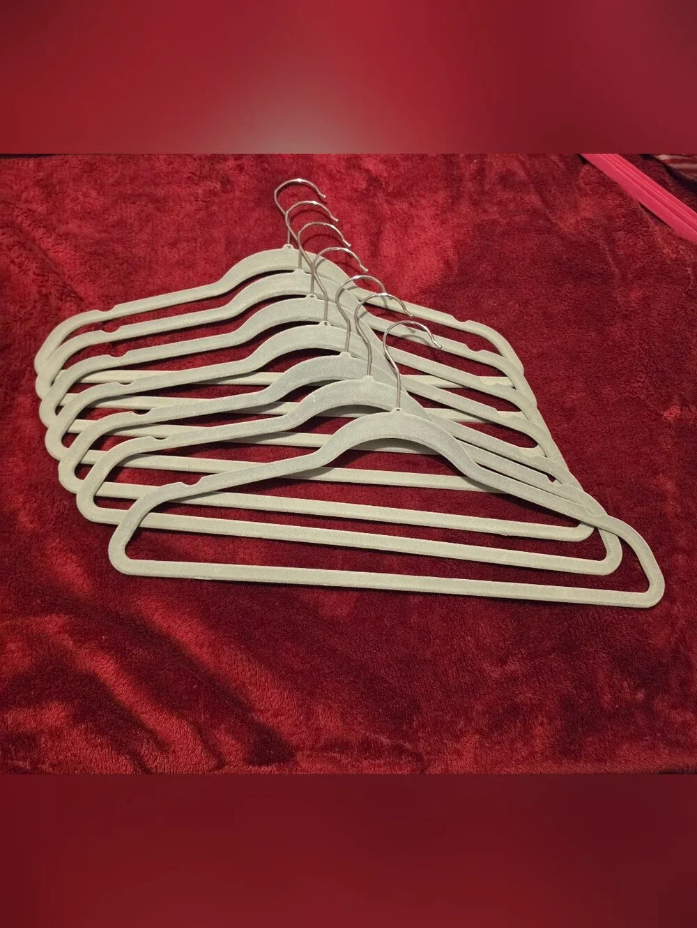 Velvet Non-Slip Coat Hangers - Mixed Colors (Set)